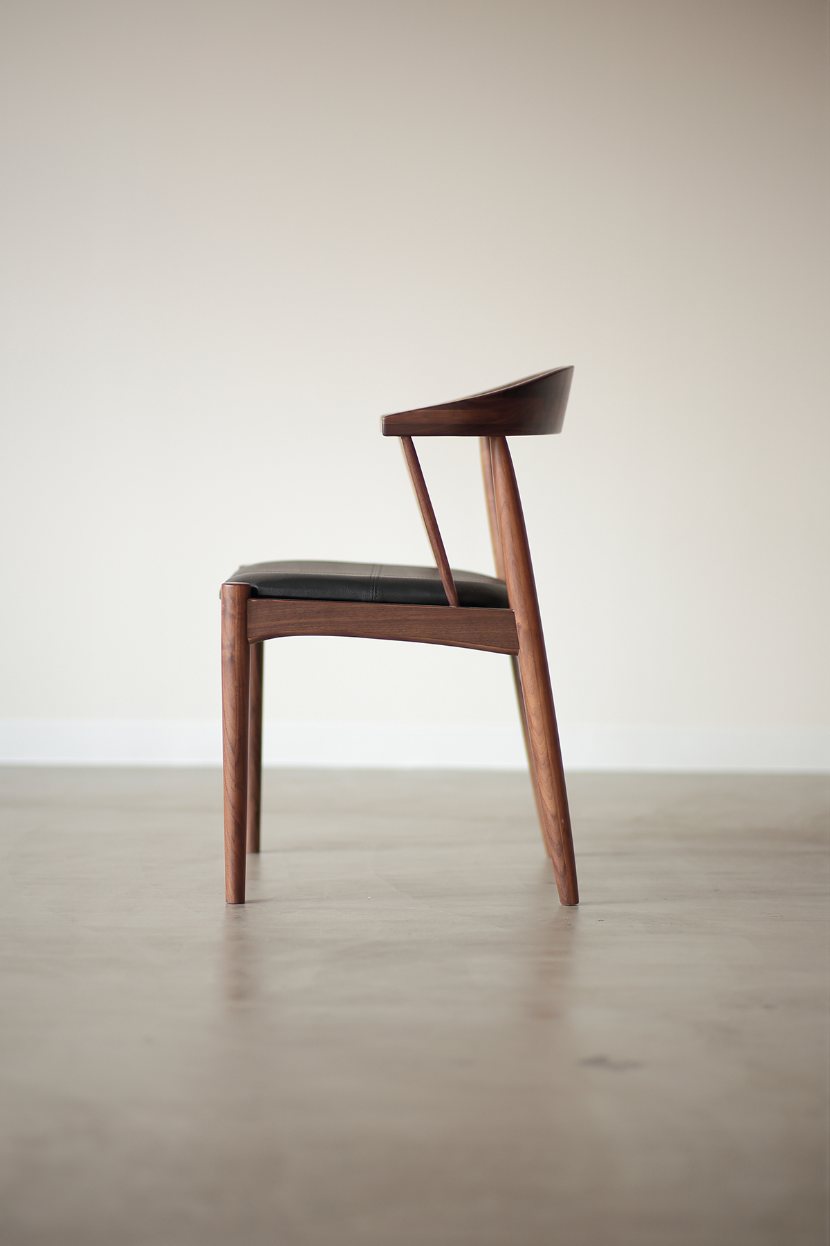 Dining Chair ARENⅢ | NOWHERE LIKE HOME